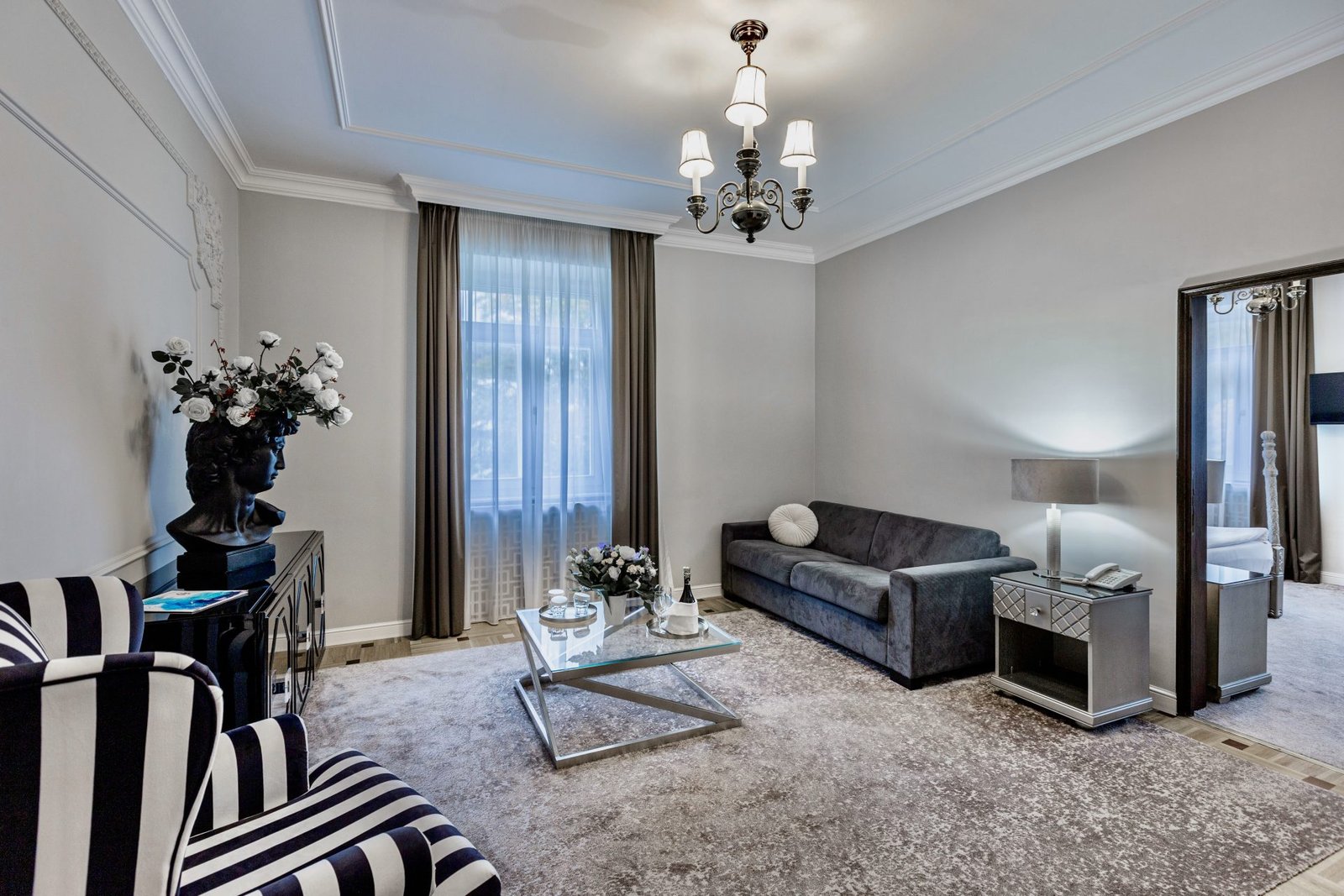 hotel-palace-garsioniera-superior-1